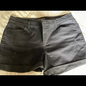 Jennifer Lopez boyfriend short